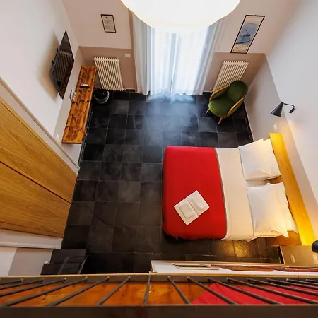 The Bellini House By House In ナポリ