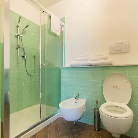 The Bellini House By House In 4* Νάπολη