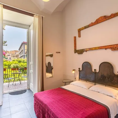 The Bellini House By House In Naples