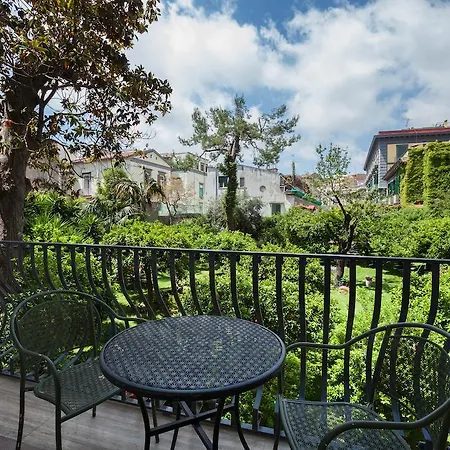 The Bellini House By House In Bed & Breakfast Naples